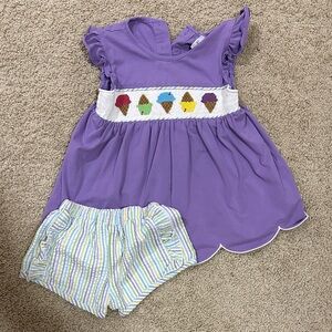 Adorable smocked ice cream set 
Great condition- note small stain on shirt